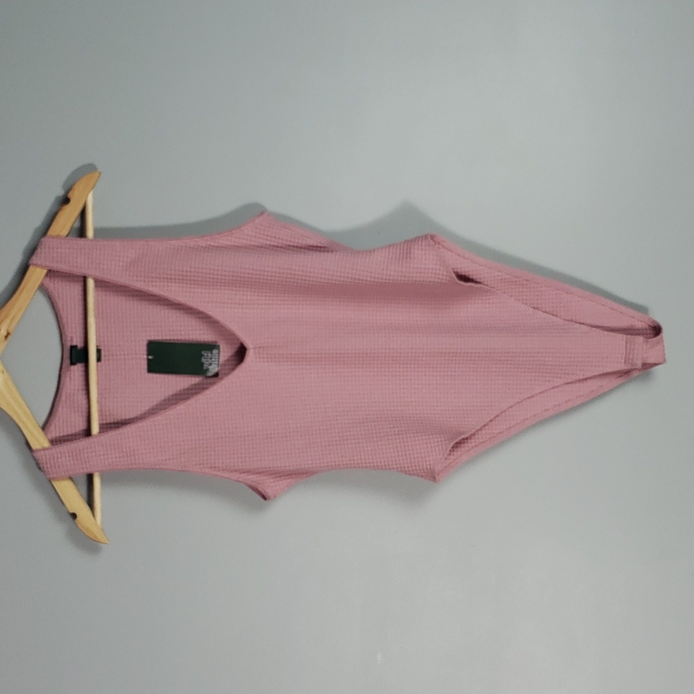 NWT Wild Fable Waffle Knit Bodysuit Pink Size Medium New